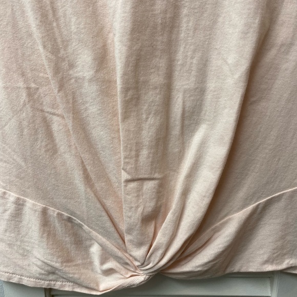 💓H&M • light pink top • L • EUC - Picture 3 of 5